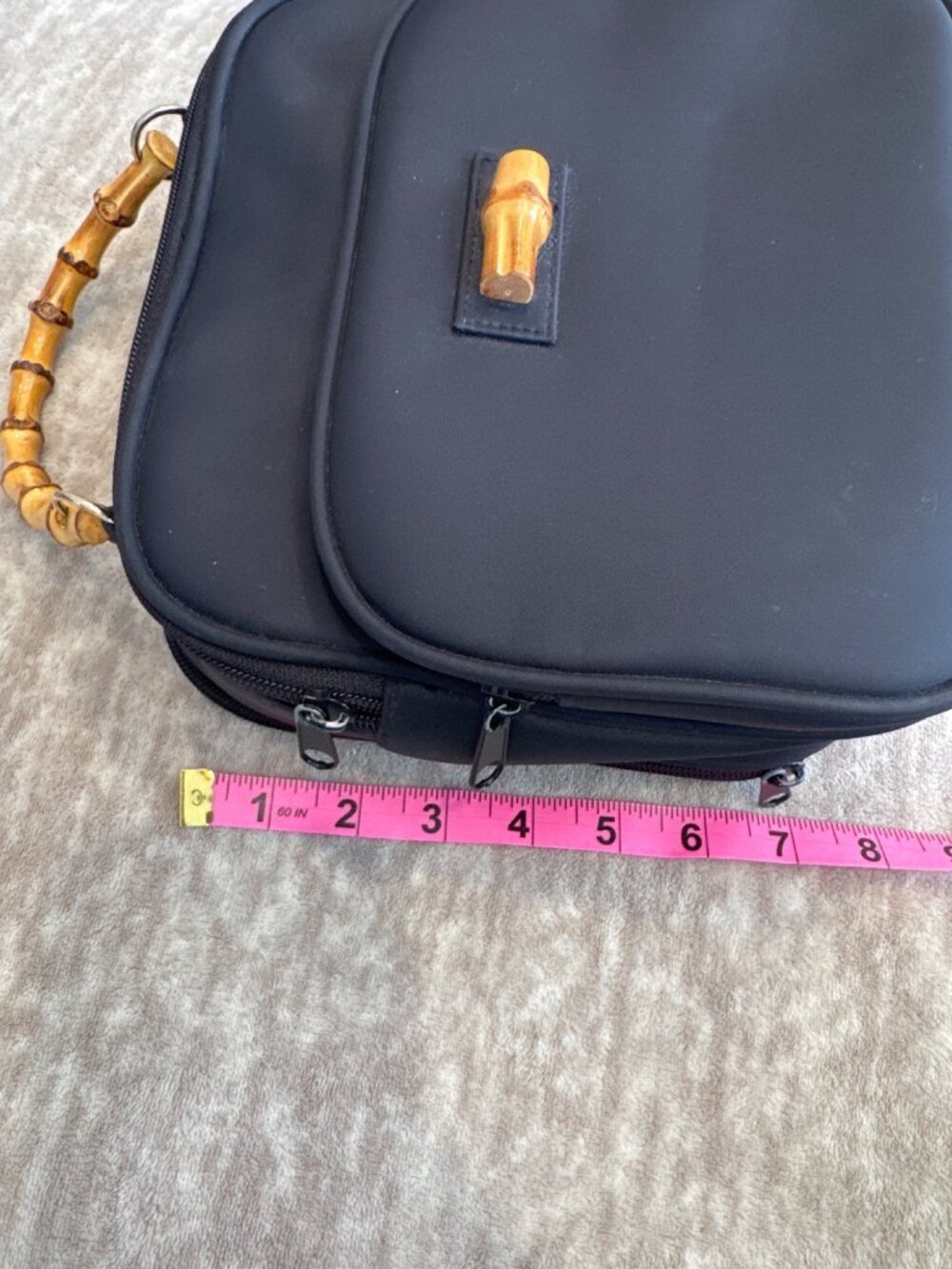 Avon Vintage Nylon Travel Bag Black with Bamboo Handle - Picture 8 of 10